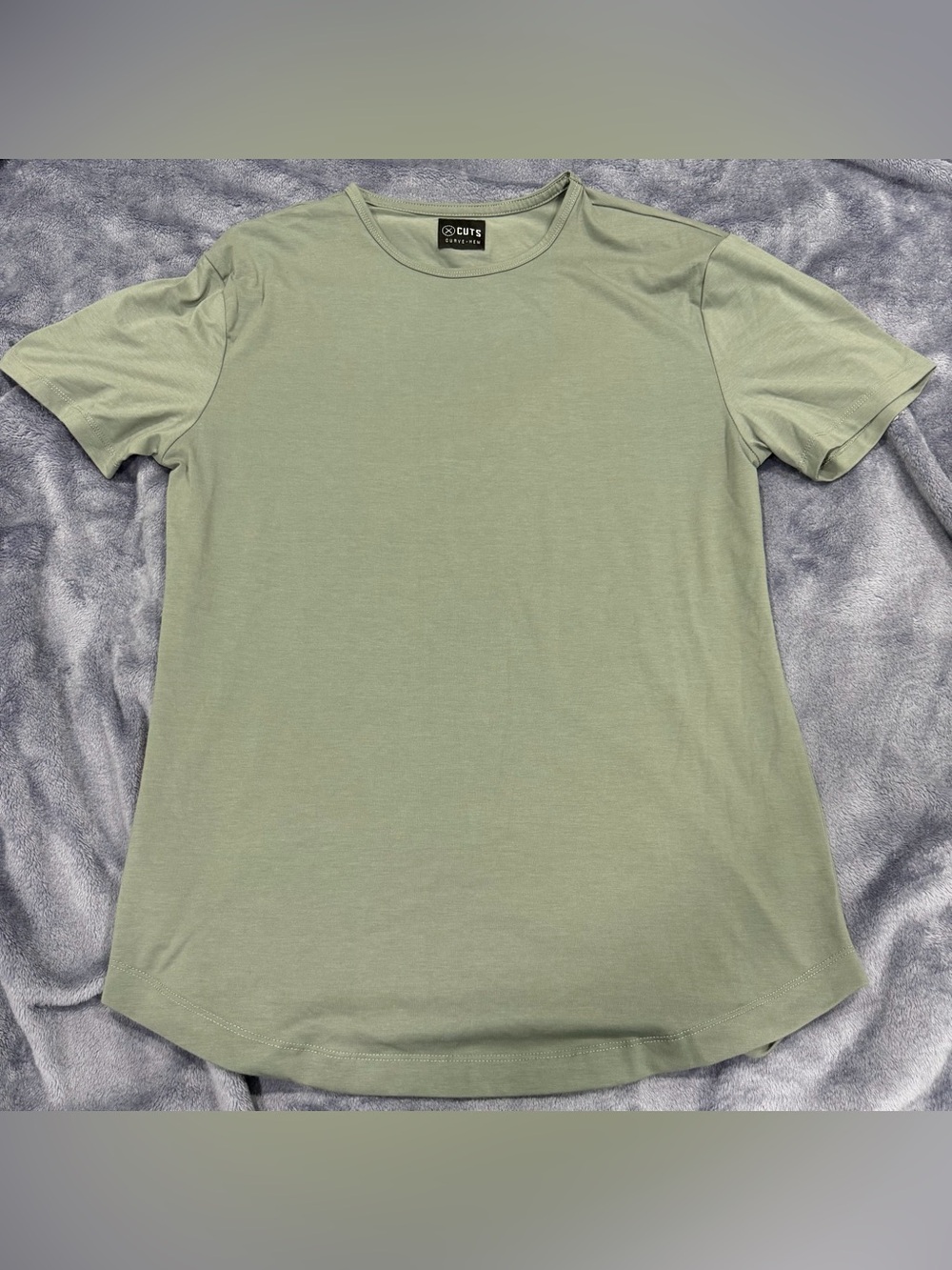 Cuts AO Curve-Hem Tee Sage Men's XL
